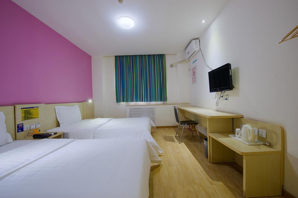 7Days Inn Guangzhou Gangding Longkou XI Road Exterior foto